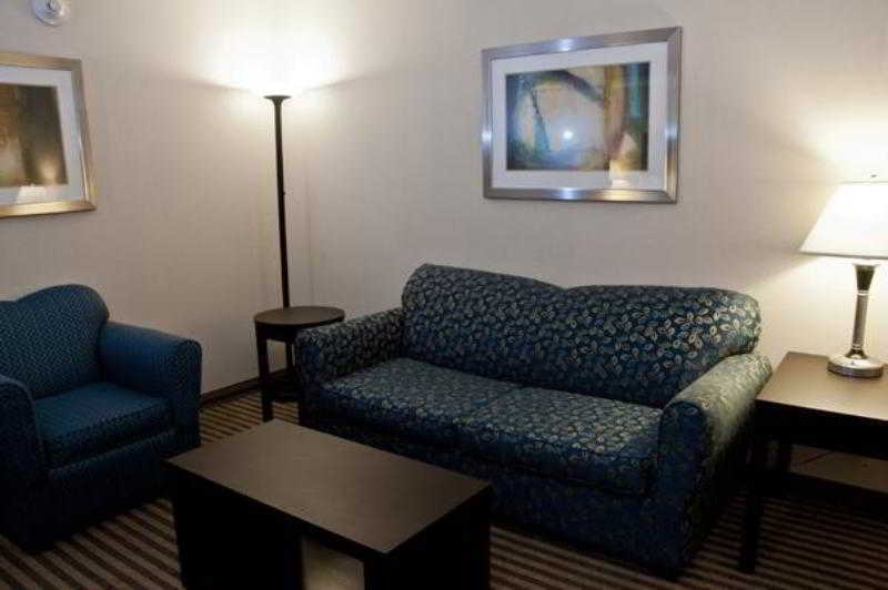 Rodeway Inn Portage Room photo